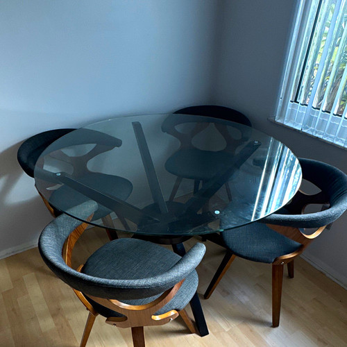 Round glass top dining - round,